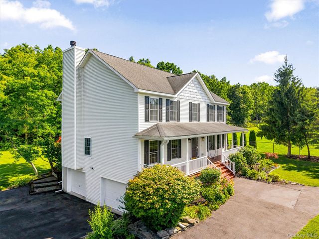 604 Ridgebury Road, Slate Hill, NY 10973
