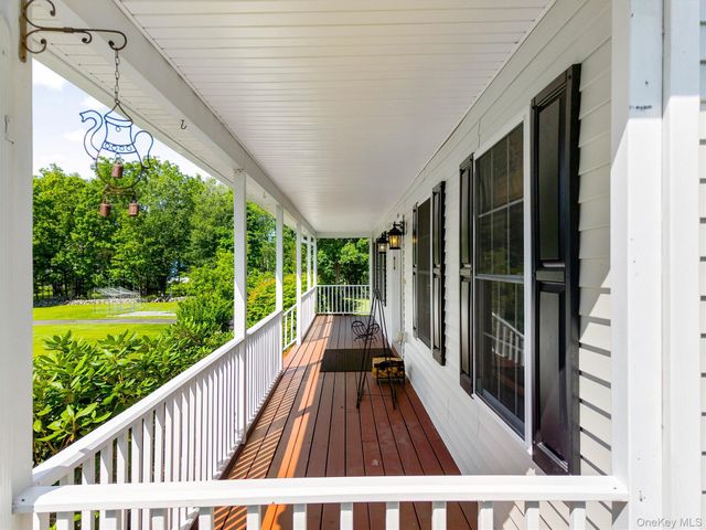 604 Ridgebury Road, Slate Hill, NY 10973
