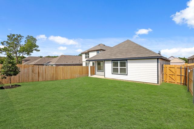 1601 Romans Road, Ennis, TX 75119