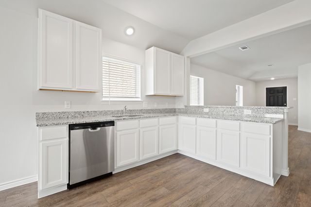 1601 Romans Road, Ennis, TX 75119