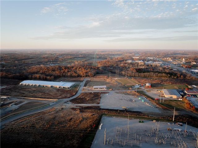 0 N 169 Highway, Smithville, MO 64089