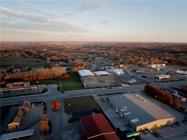 0 N 169 Highway, Smithville, MO 64089