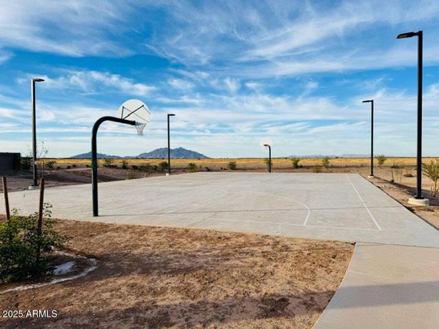 47664 W MOELLER Road, Maricopa, AZ 85139