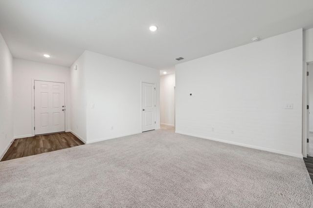 473 Thistle LN, Maxwell, TX 78656