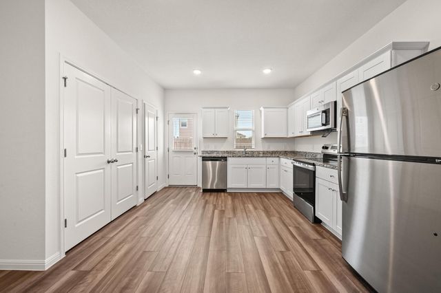 473 Thistle LN, Maxwell, TX 78656