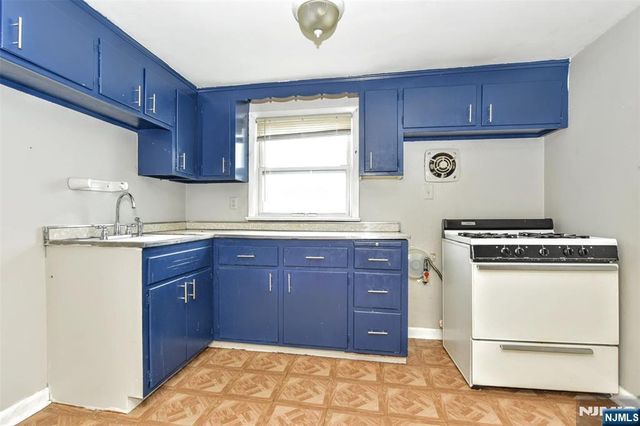 391 Macarthur Avenue, Garfield, NJ 07026