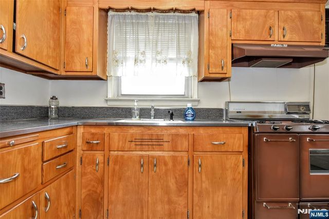 391 Macarthur Avenue, Garfield, NJ 07026