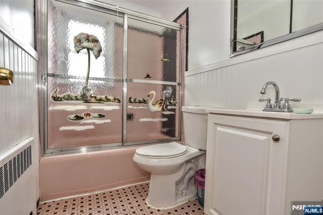 391 Macarthur Avenue, Garfield, NJ 07026