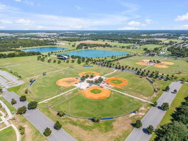 3808 CALEDONIA AVE, Apopka, FL 32712