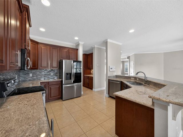 3808 CALEDONIA AVE, Apopka, FL 32712