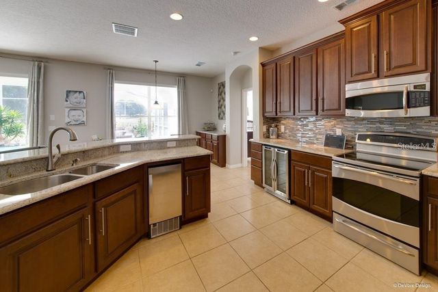 3808 CALEDONIA AVE, Apopka, FL 32712