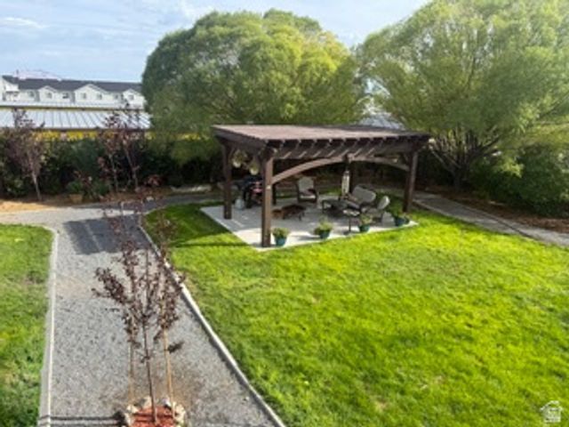 690 W SAGEWOOD CIR, Grantsville, UT 84029