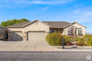 690 W SAGEWOOD CIR, Grantsville, UT 84029