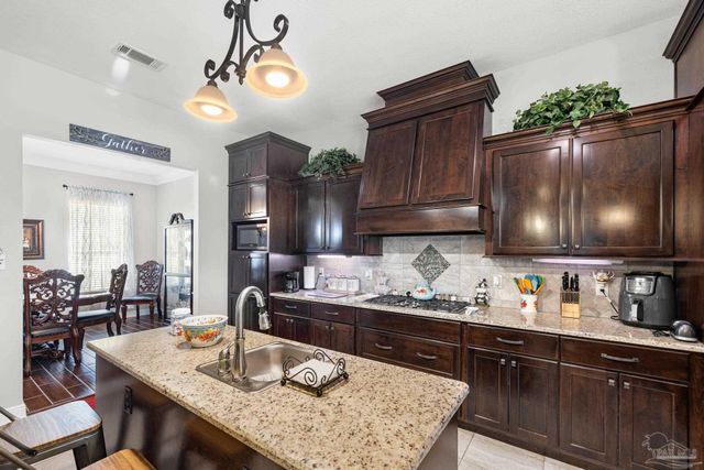 3795 Cotton Gin Ln, Pace, FL 32571