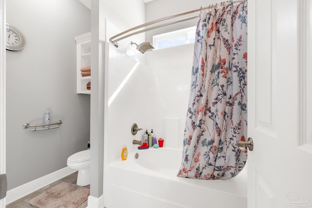 3795 Cotton Gin Ln, Pace, FL 32571