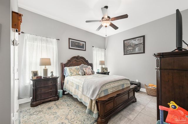 3795 Cotton Gin Ln, Pace, FL 32571