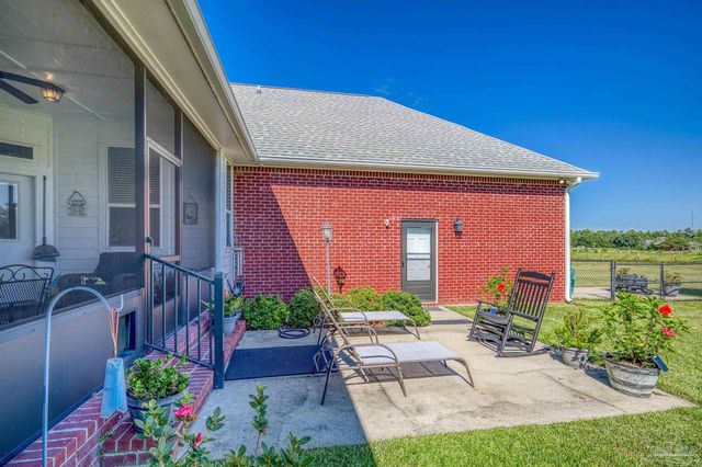 3795 Cotton Gin Ln, Pace, FL 32571