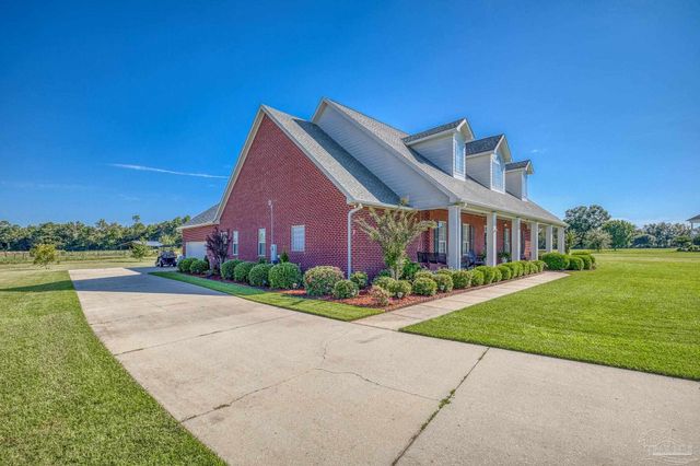 3795 Cotton Gin Ln, Pace, FL 32571