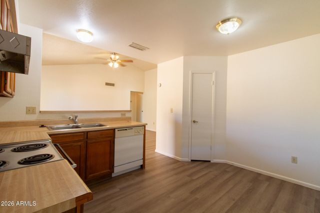 1605 W STRAFORD Drive, Chandler, AZ 85224