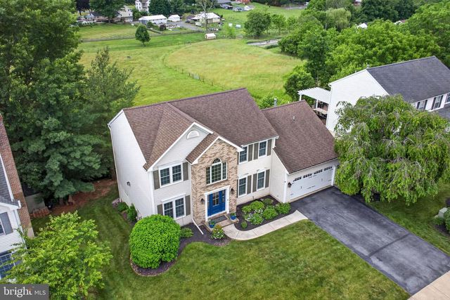 112 HAWTHORNE DR, Denver, PA 17517