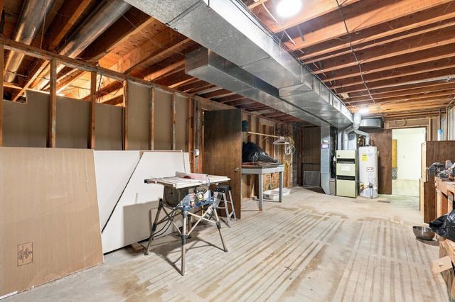 5009 W Navaho Ave, Spokane, WA 99208