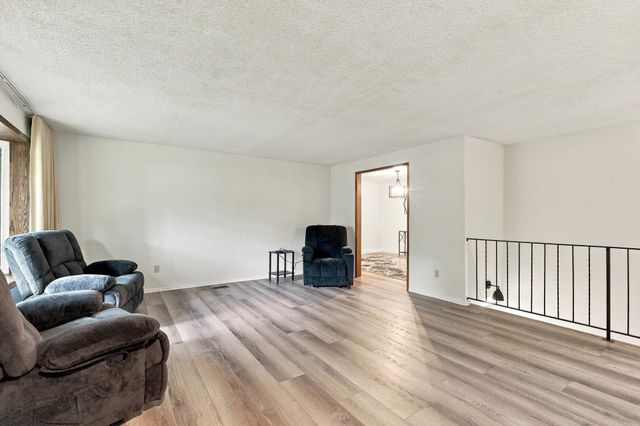 5009 W Navaho Ave, Spokane, WA 99208