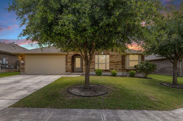 221 Loch Lomond ST, Hutto, TX 78634