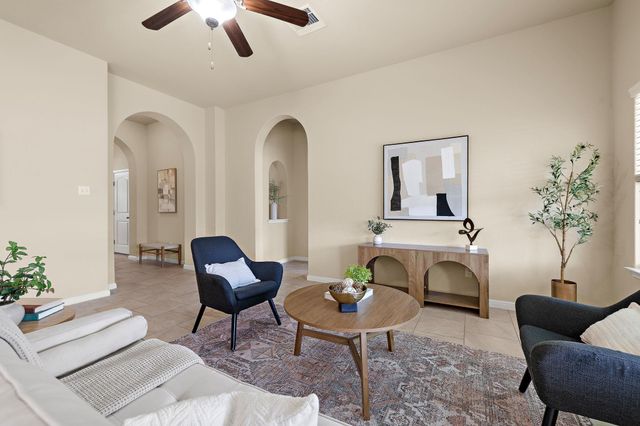 221 Loch Lomond ST, Hutto, TX 78634