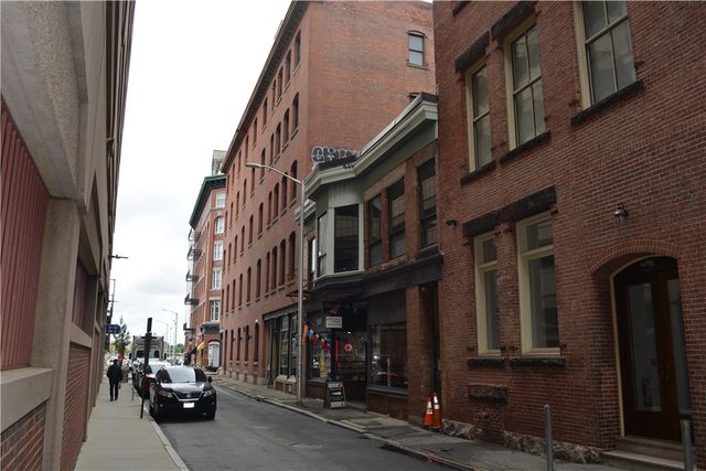 11 Peck Street, Providence, RI 02903
