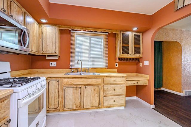 1123 S 14TH AVENUE, Wausau, WI 54401