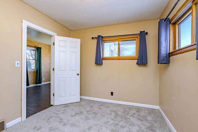 1123 S 14TH AVENUE, Wausau, WI 54401