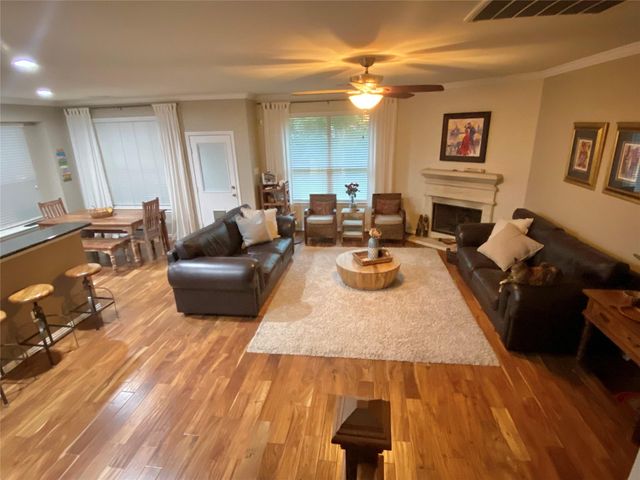 110 N Hawkhurst Circle, The Woodlands, TX 77354