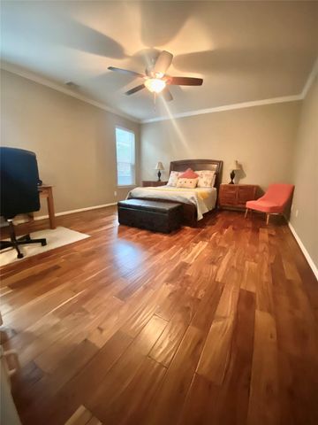110 N Hawkhurst Circle, The Woodlands, TX 77354