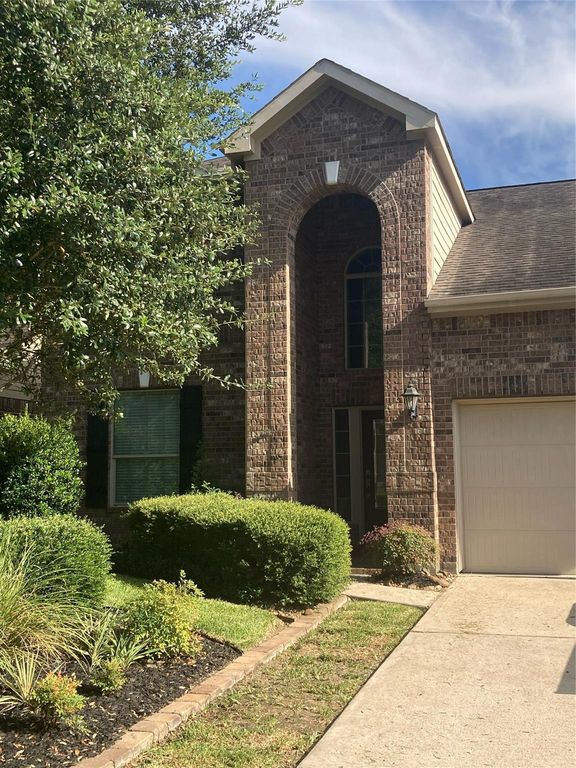 110 N Hawkhurst Circle, The Woodlands, TX 77354