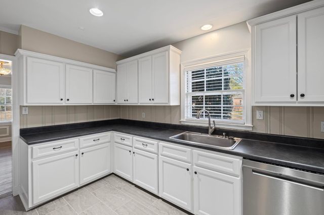 88 N REESE ST, Memphis, TN 38111