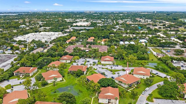 6519 Chasewood Drive C, Jupiter, FL 33458