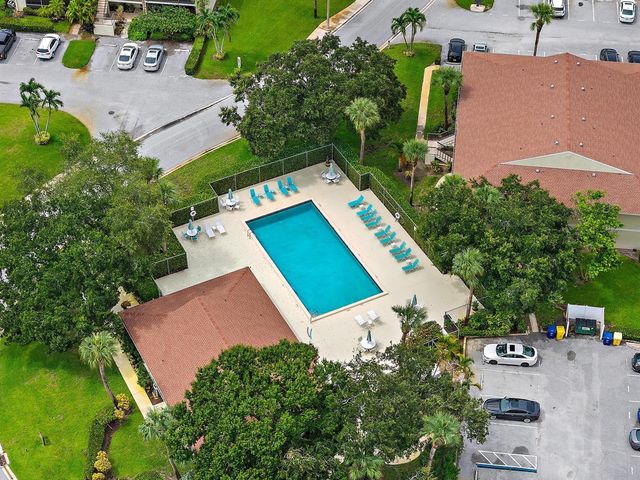 6519 Chasewood Drive C, Jupiter, FL 33458