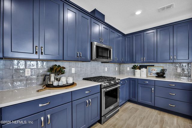 864 ROOSTER HOLLOW Way, Middleburg, FL 32068