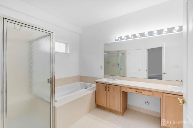 222 Sunflower Lane, West Windsor, NJ 08550