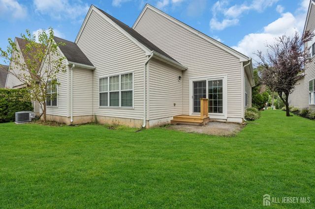 222 Sunflower Lane, West Windsor, NJ 08550