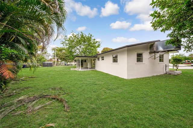 1353 NW 62nd Way, Margate, FL 33063