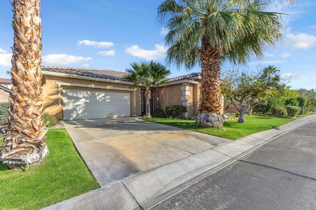 Image 17 of property listing at 83414 Skyline Trail Road, Indio, CA 92203
