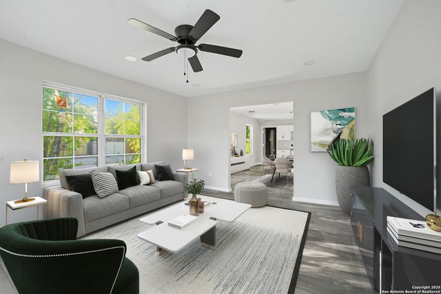 835 Aaron Pl, San Antonio, TX 78221