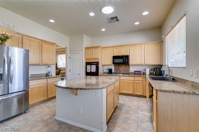 5658 New Seabury, Las Vegas, NV 89122