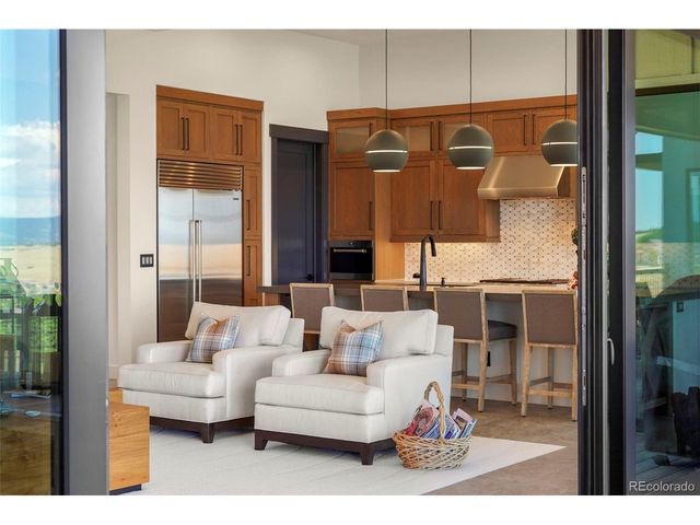 1555 King Mick Ct, Castle Rock, CO 80104