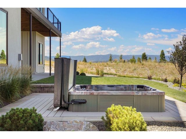 1555 King Mick Ct, Castle Rock, CO 80104