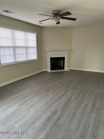 3929 Sterling Pointe Drive Aaa5, Winterville, NC 28590