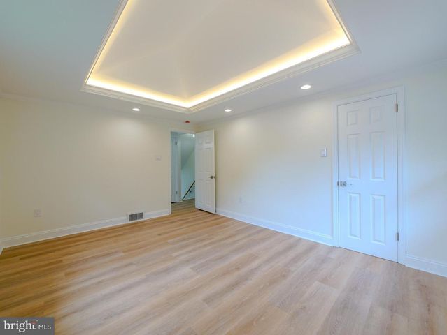 2989 EASTBURN AVE, Broomall, PA 19008