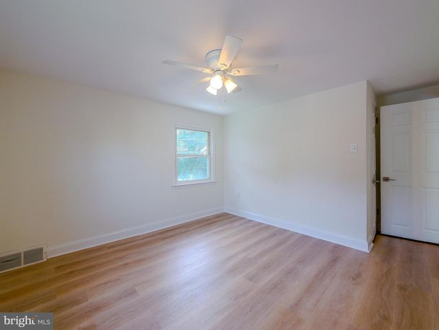 2989 EASTBURN AVE, Broomall, PA 19008