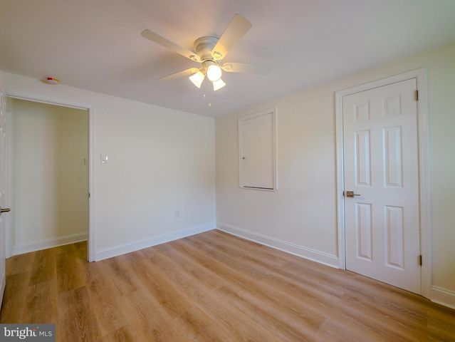 2989 EASTBURN AVE, Broomall, PA 19008